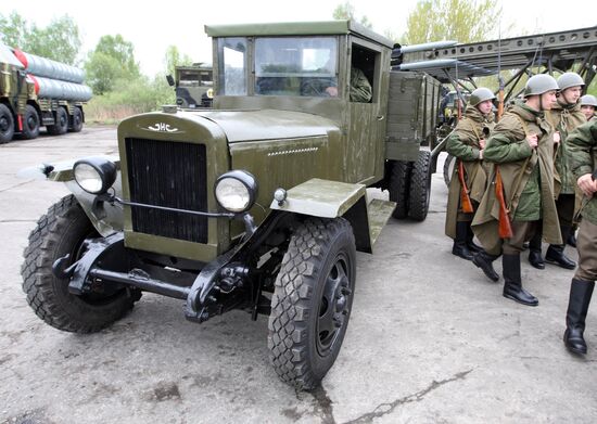 Preparing military equipment for Victory Day parade