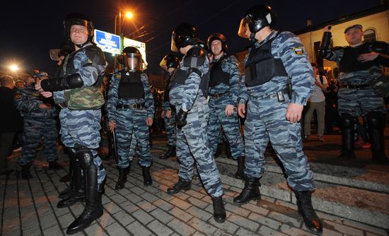 Opposition holds rally in central Moscow