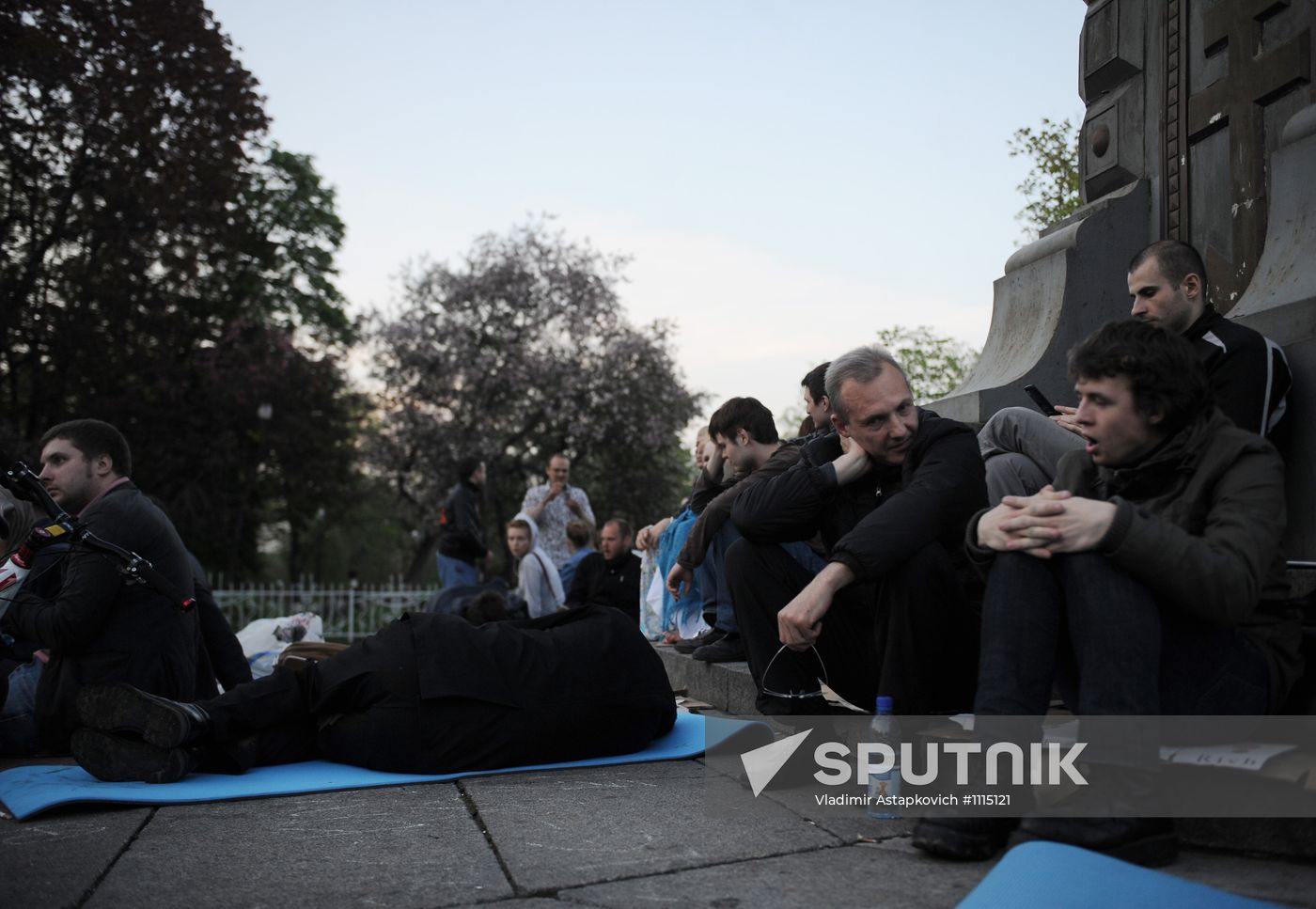 Opposition holds rally in central Moscow
