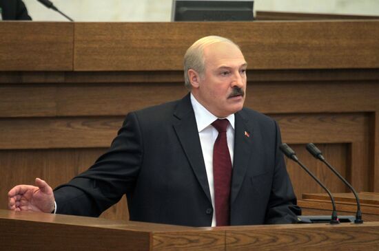 Alexander Lukashenko addresses Belarusian people and parliament