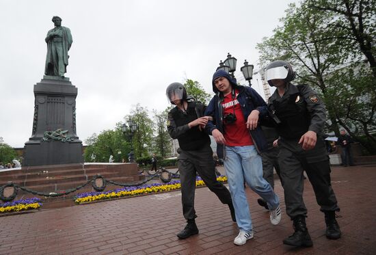 Opposition rally on Pushkinskaya Square
