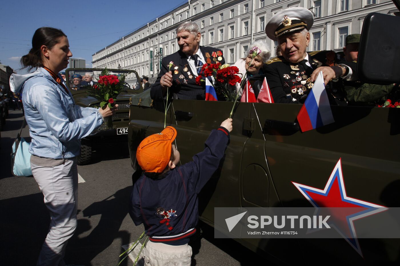 War veterans march along Nevsky Avenue