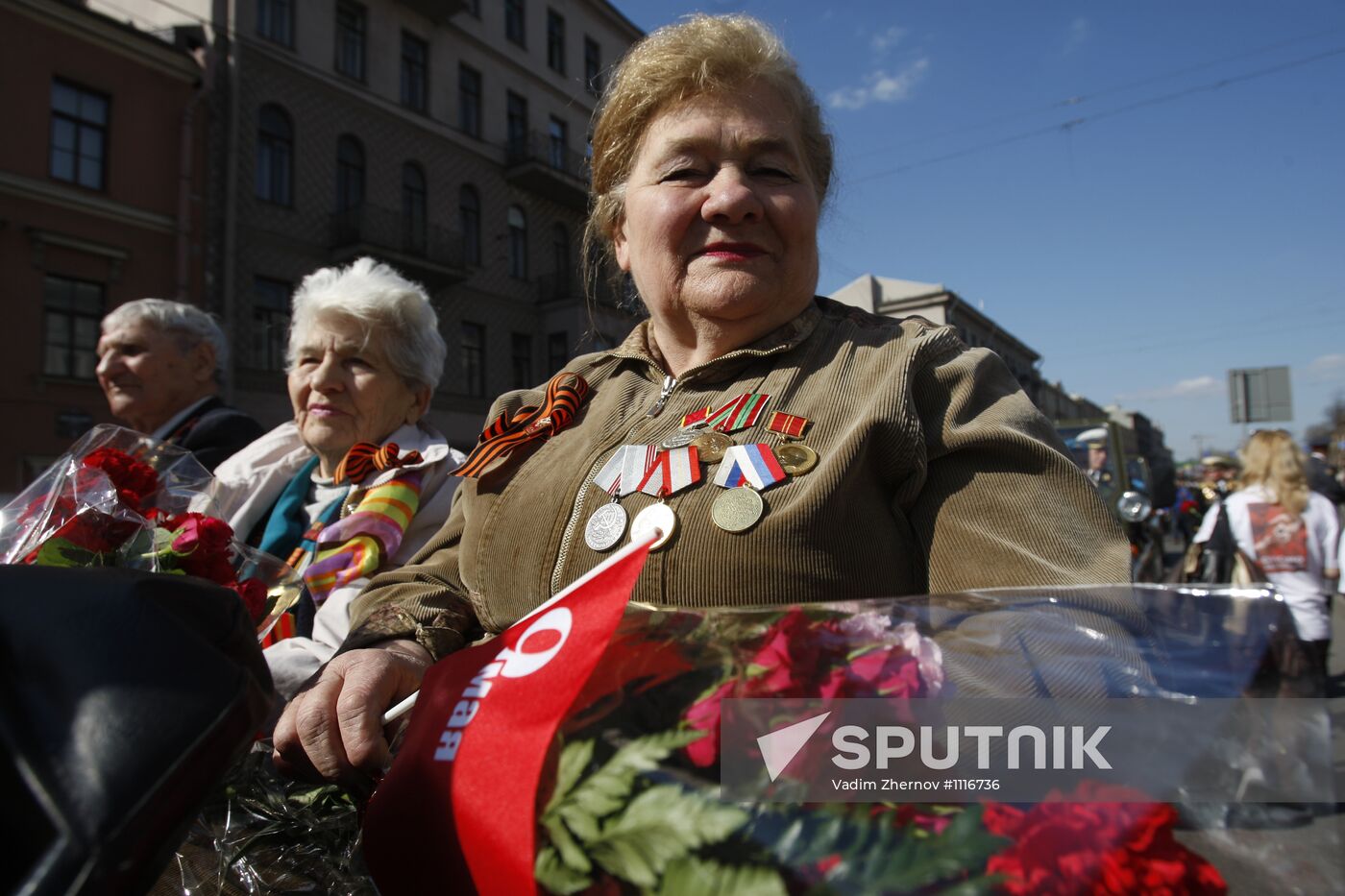 War veterans march along Nevsky Avenue
