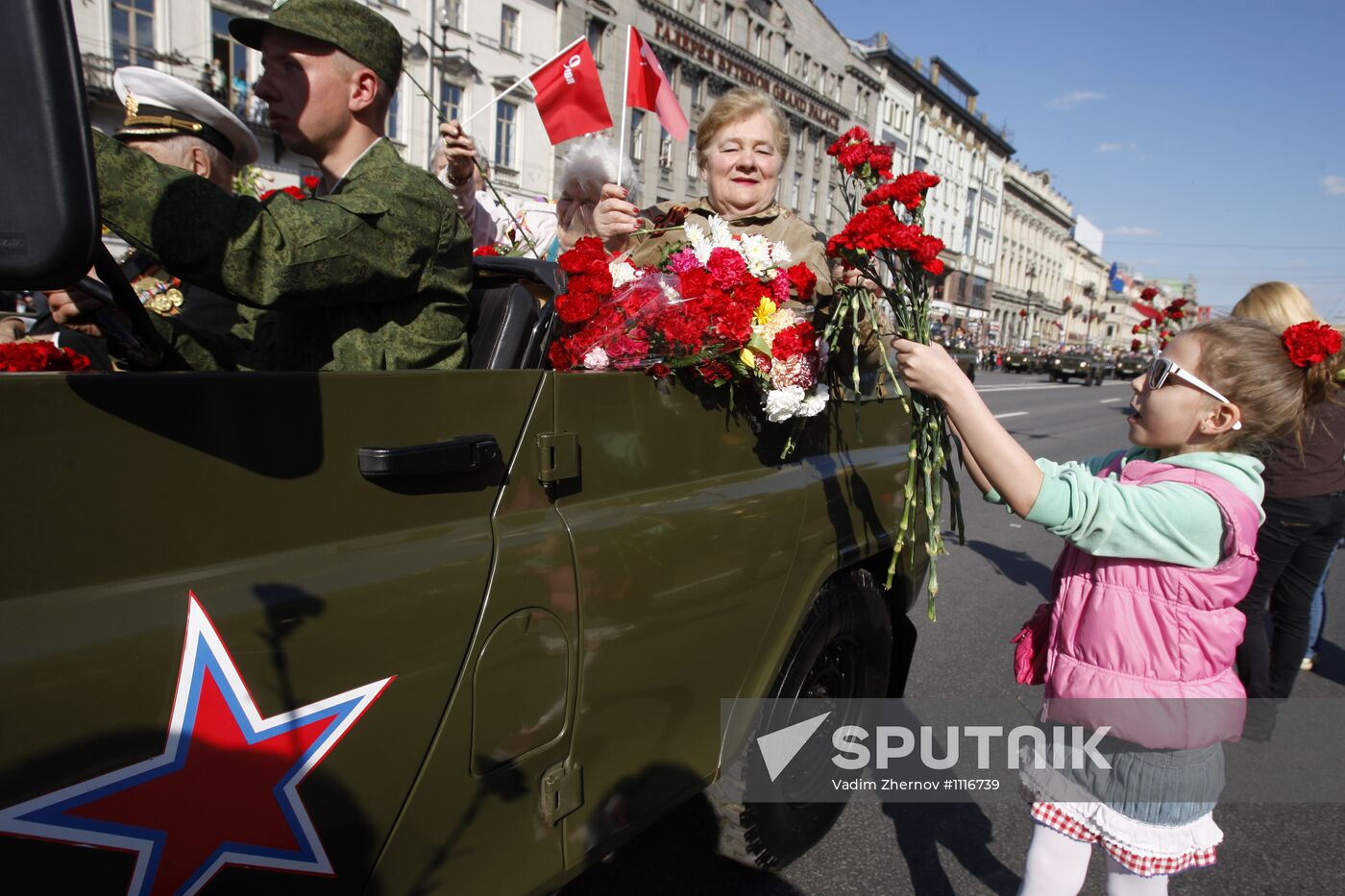 War veterans march along Nevsky Avenue