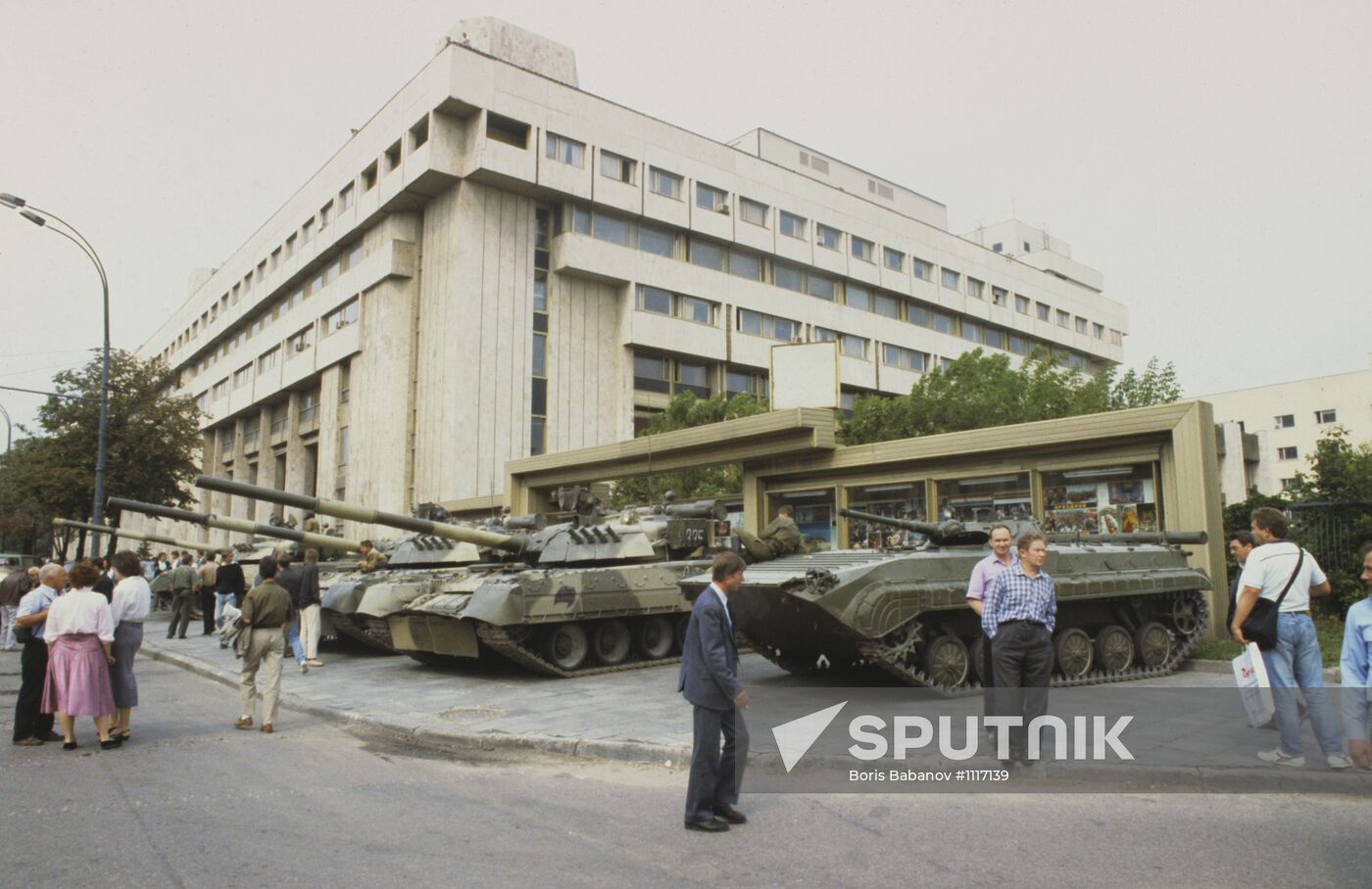Military units on Moscow streets