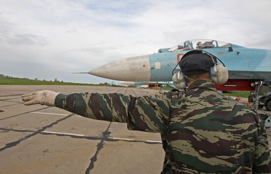 Sukhoi 27 jets in training flights