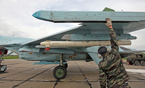 Sukhoi 27 jets in training flights