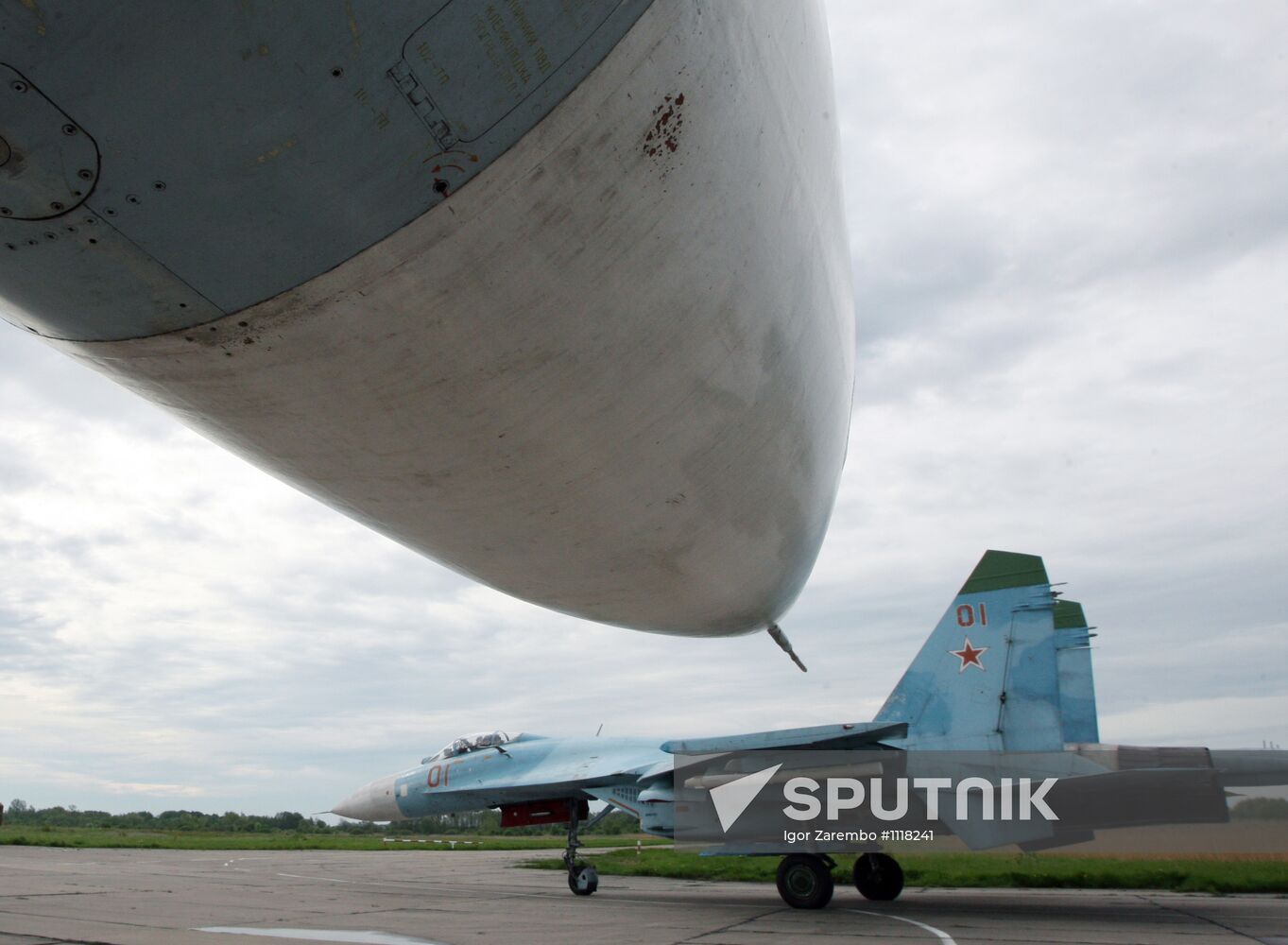 Sukhoi 27 jets in training flights