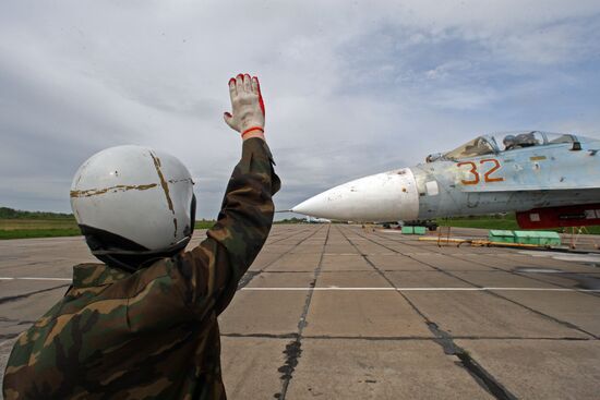 Sukhoi 27 jets in training flights