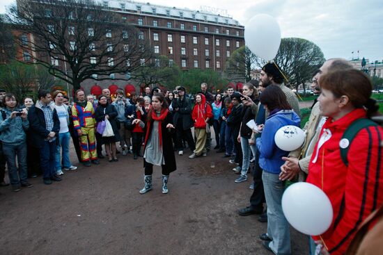 Protesters camp on St. Isaac's Square in St. Petersburg