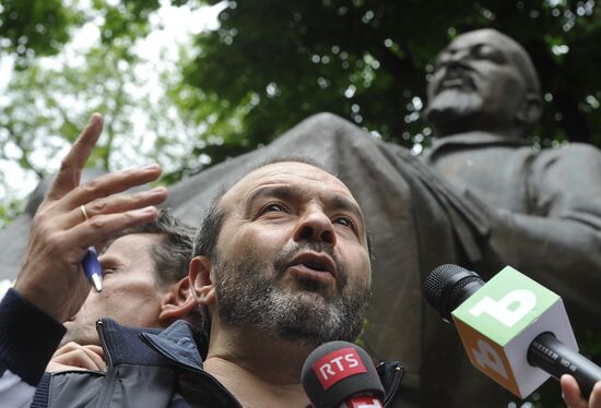 Test Walk rally staged in Moscow