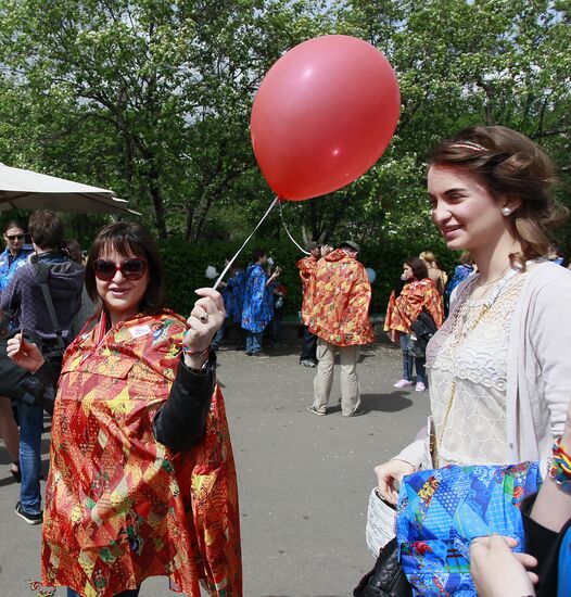 Sunday "Cherry Orchard" festival of arts