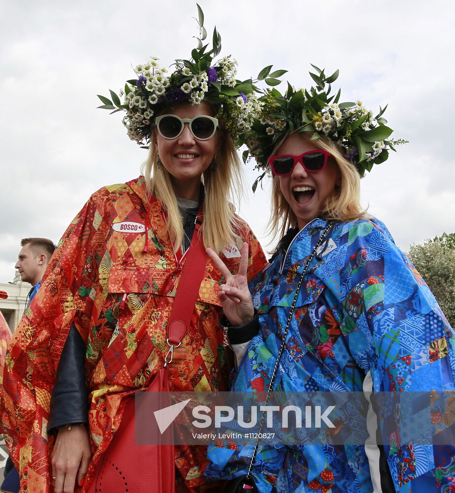 Sunday "Cherry Orchard" festival of arts