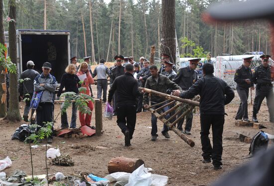 Tsagovsky Forest environmental defenders camp demolished
