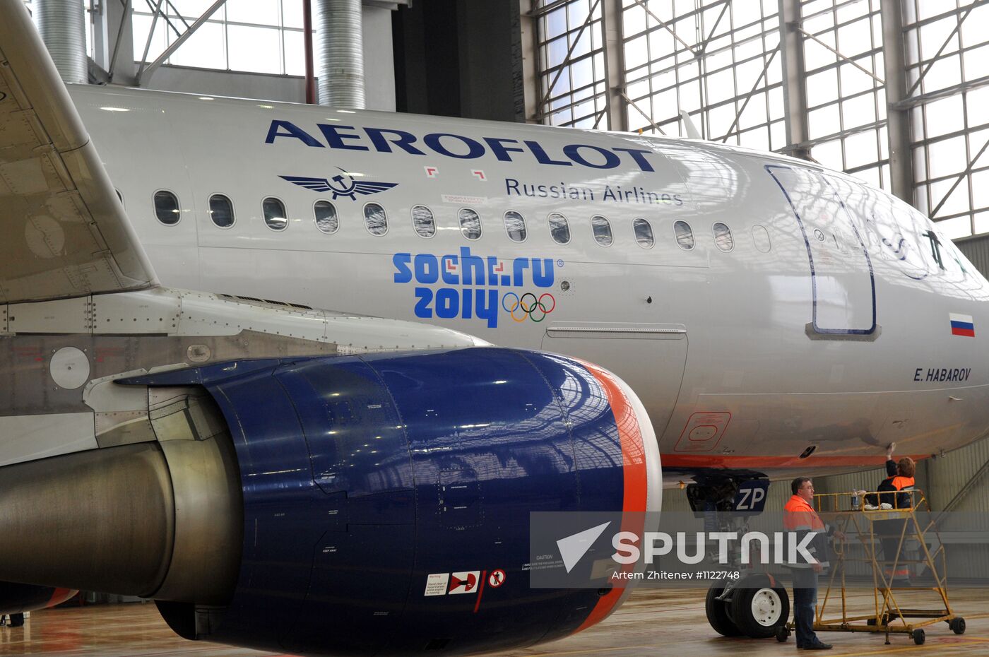 Presentation of Aeroflot plane with Olympic insignia