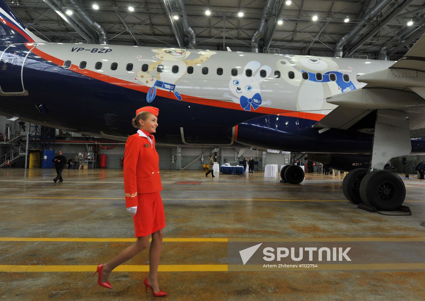 Presentation of Aeroflot plane with Olympic insignia