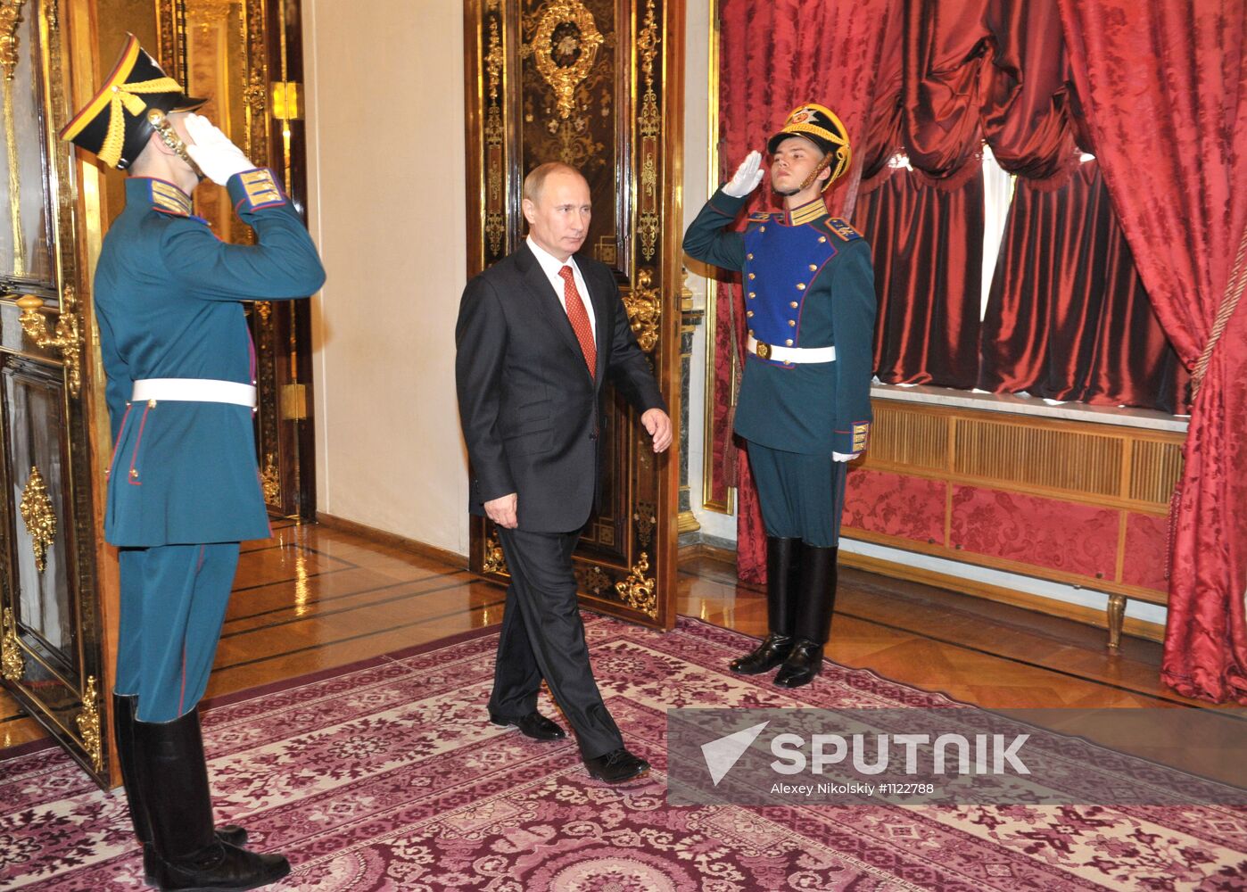 CSTO leaders meet in Kremlin