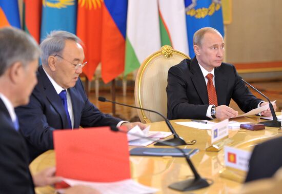 CSTO leaders meet in Kremlin