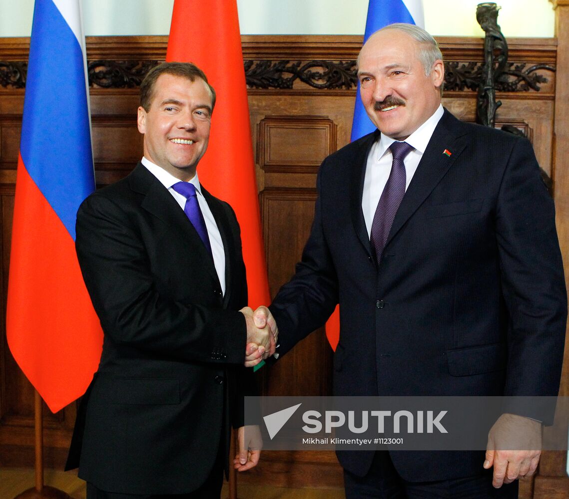 Dmitry Medvedev meets with Alexander Lukashenko