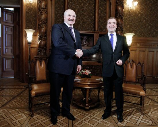 Dmitry Medvedev meets with Alexander Lukashenko