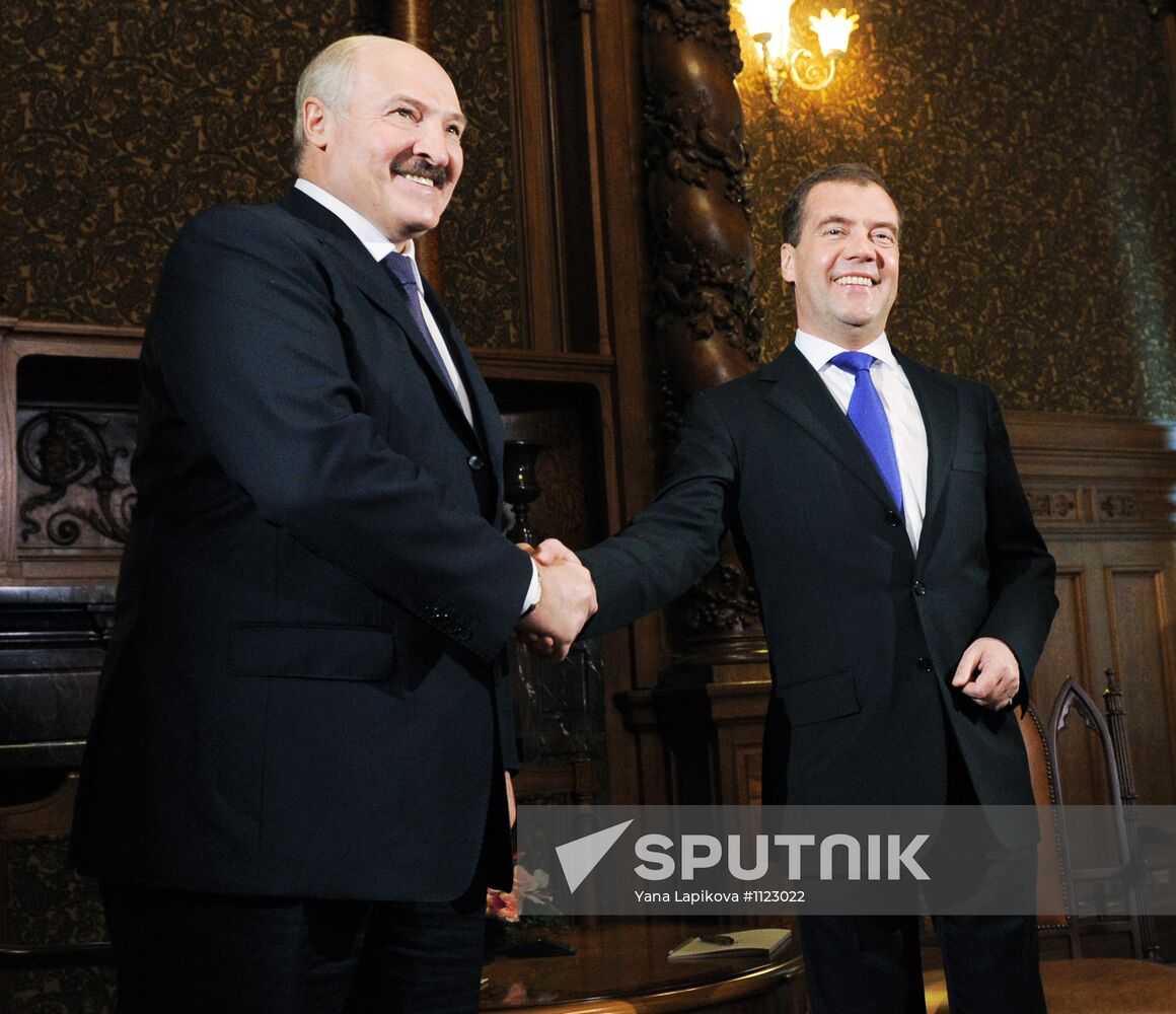 Dmitry Medvedev meets with Alexander Lukashenko