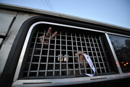 Opposition activists gathered at "Barricadnaya" detained