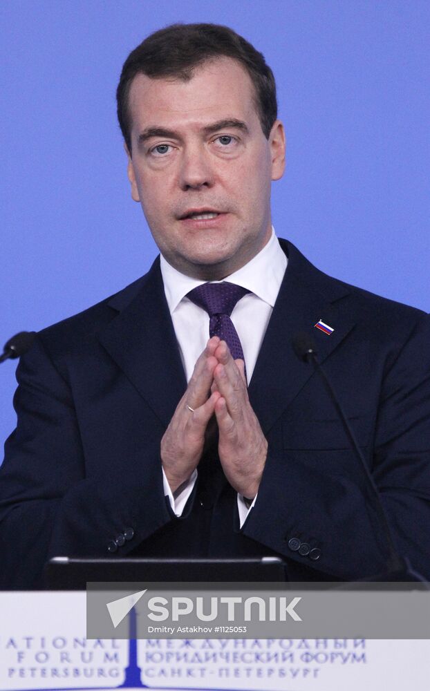 Medvedev at 2nd St Petersburg International Legal Forum