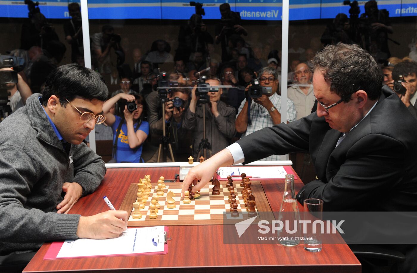 World Chess Championship 2012 match. Day Five