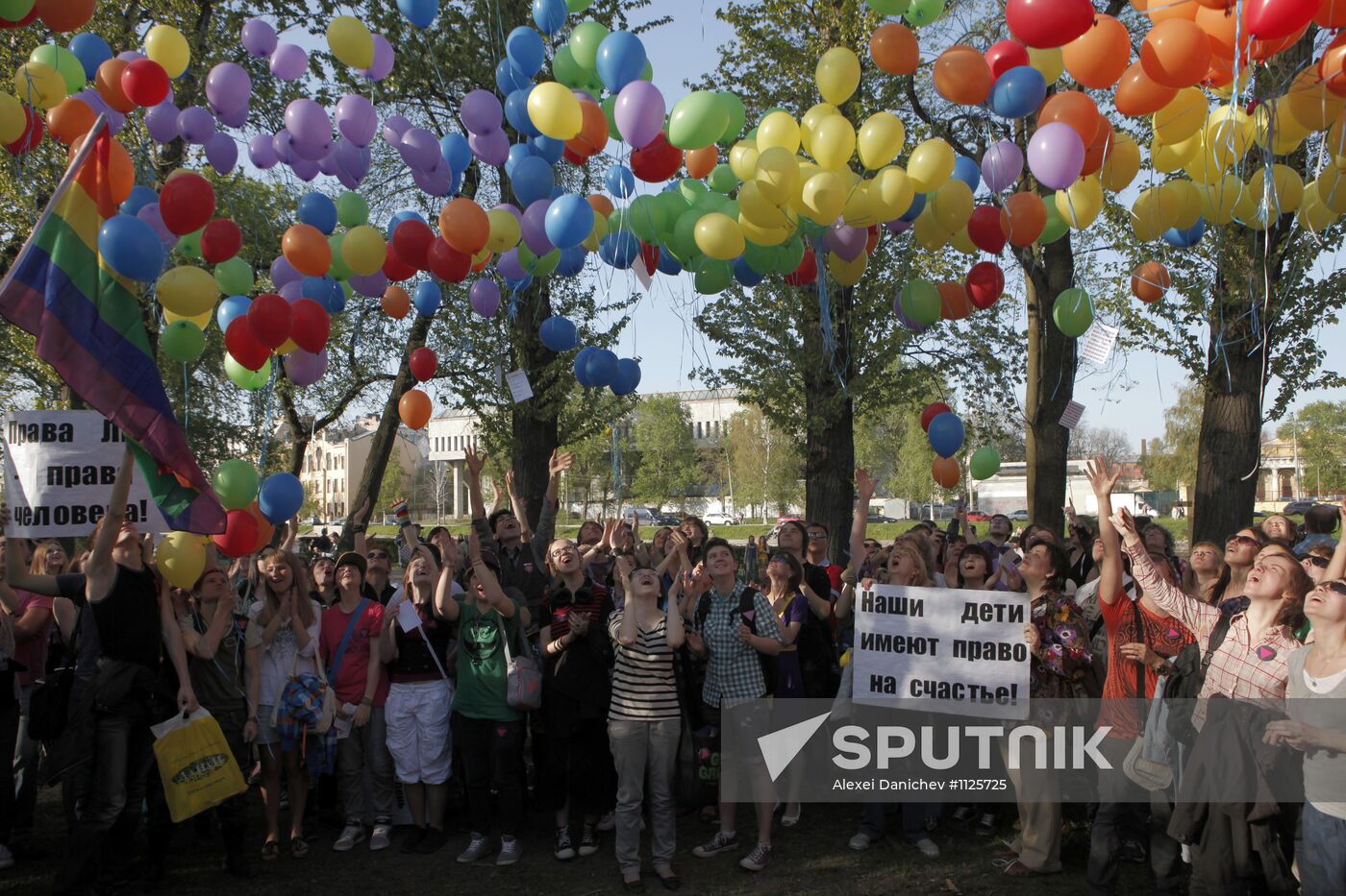 Sexual minority people hold rally in St. Petersburg