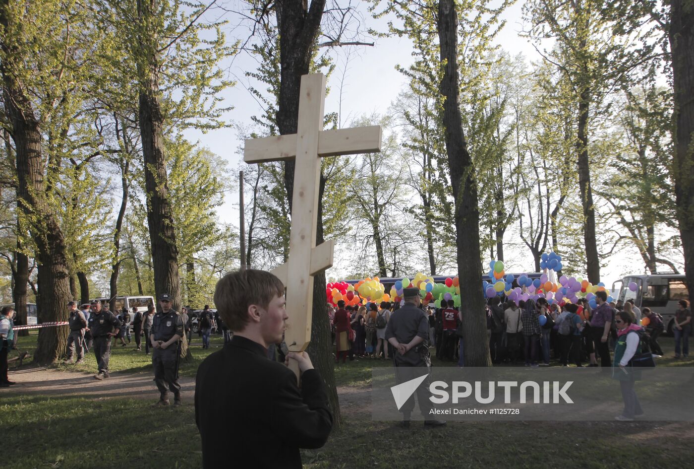 Sexual minorities hold rally in St. Petersburg