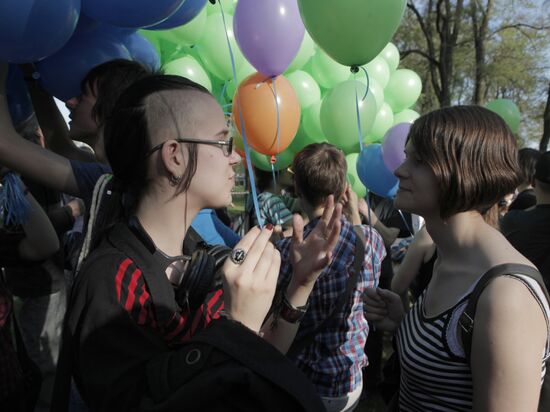 Sexual minorities hold rally in St. Petersburg