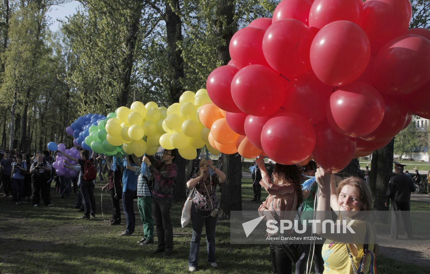 Sexual minority people hold rally in St. Petersburg