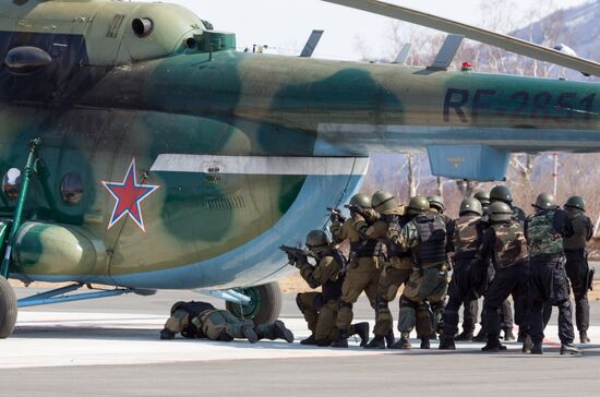 Anti-terrorism exercise at Vityaz-Aero Airport