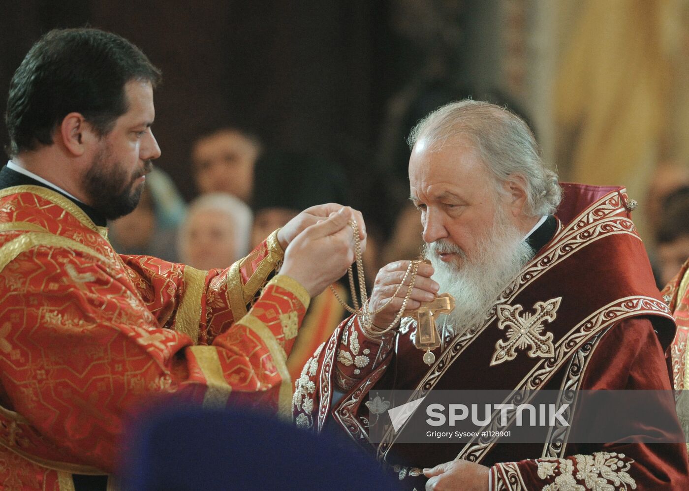 Liturgy on 5th anniversary of Russian church unity