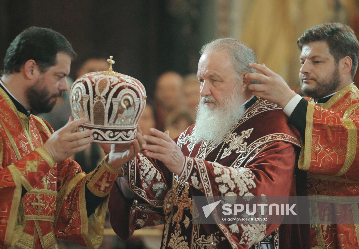 Liturgy on 5th anniversary of Russian church unity