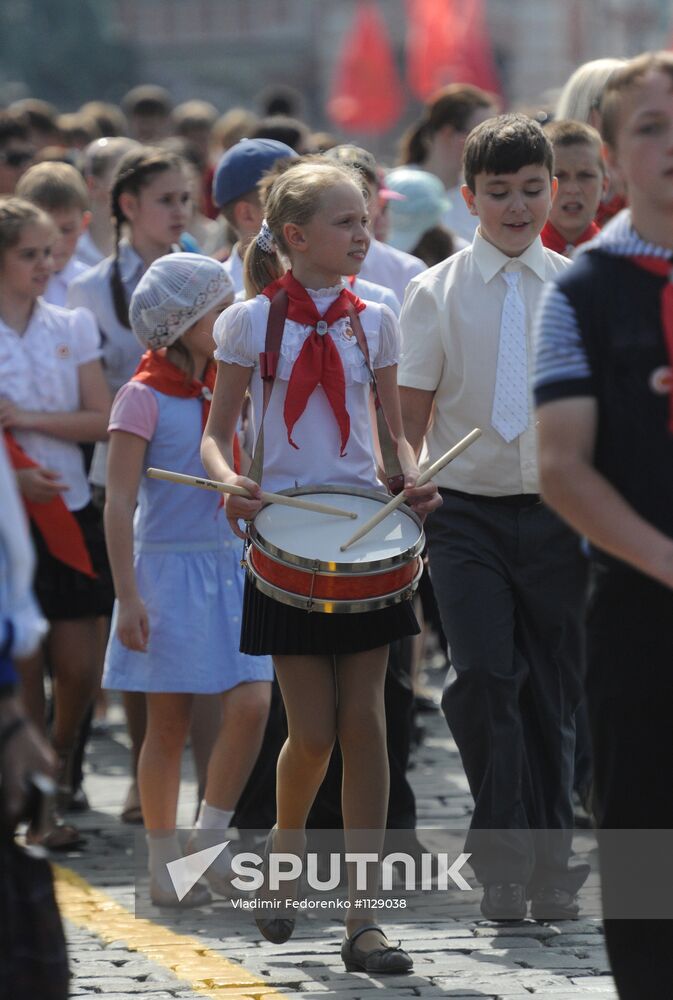 Welcome reception for Young Pioneers on Red Square