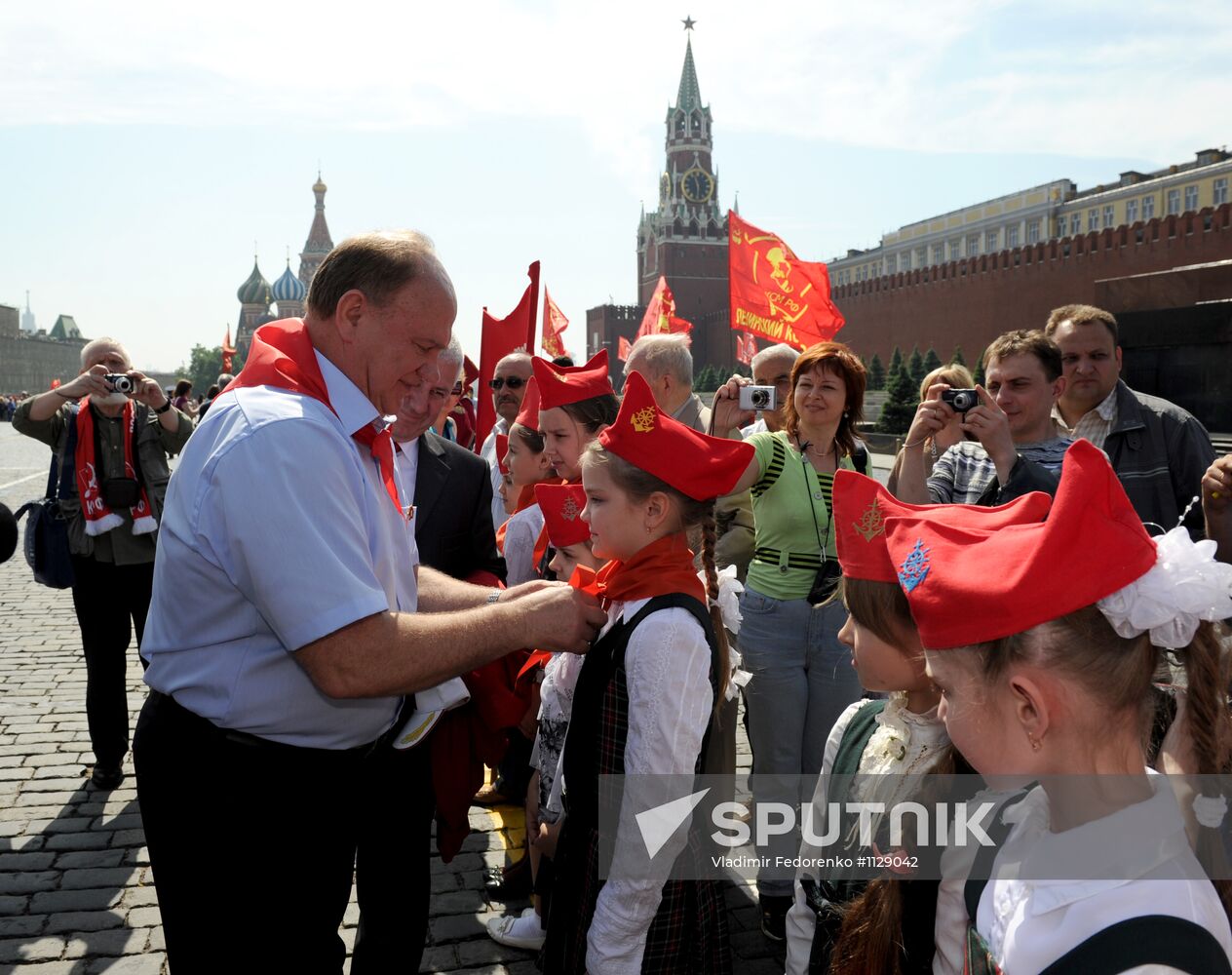 Welcome reception for Young Pioneers on Red Square