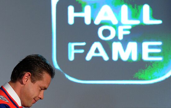 Pavel Bure inducted in IIHF's Hall of Fame