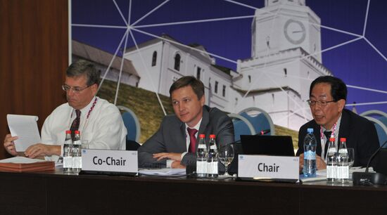 Chemical Dialogue - Workshop