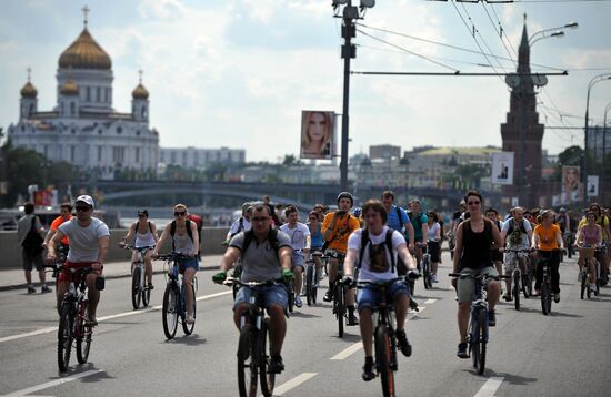 Let’s Bike bicycle parade in Moscow