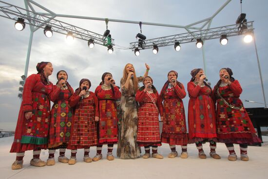 Russian party at Eurovision 2012