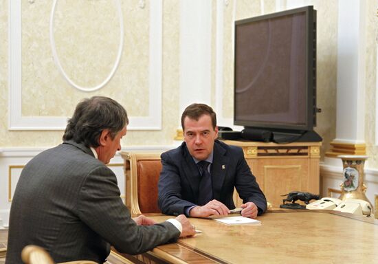 Dmitry Medvedev conducts meetings on May 22, 2012.