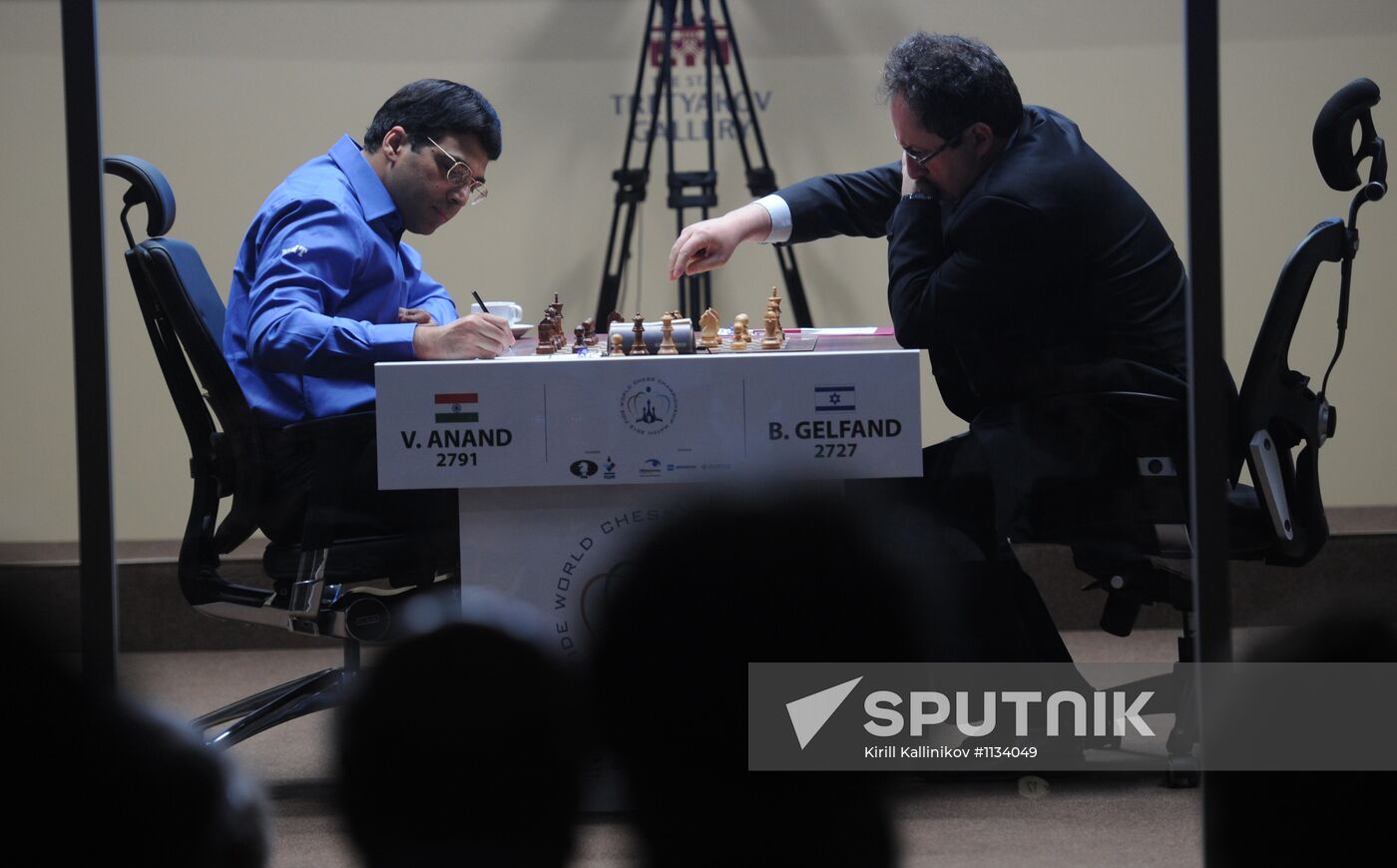 Chess Match for World title. Day 9