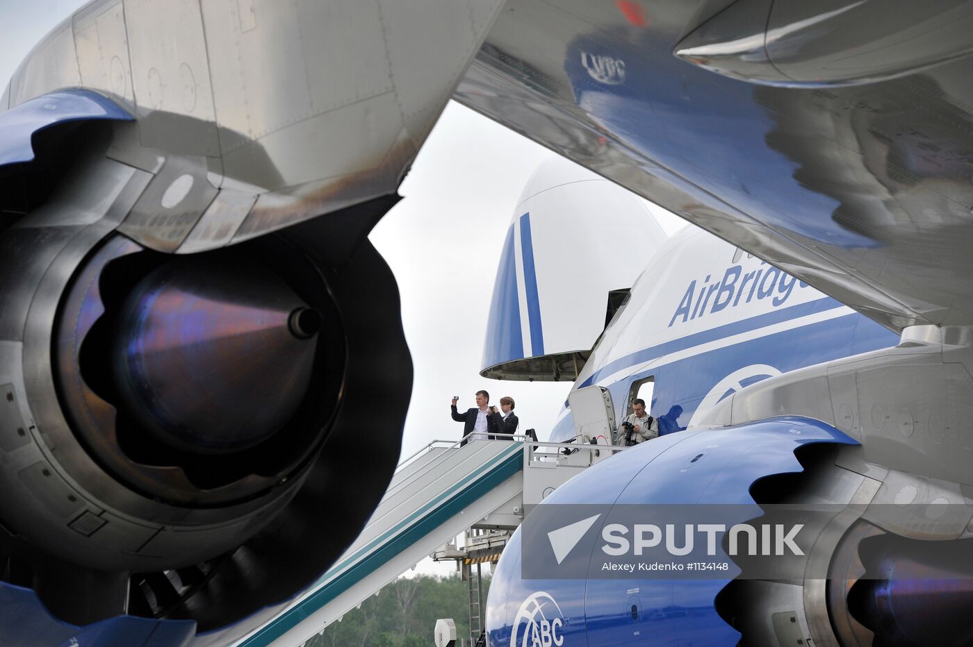 Presentation of aircraft companies Volga-Dnepr & AirBridgeCargo