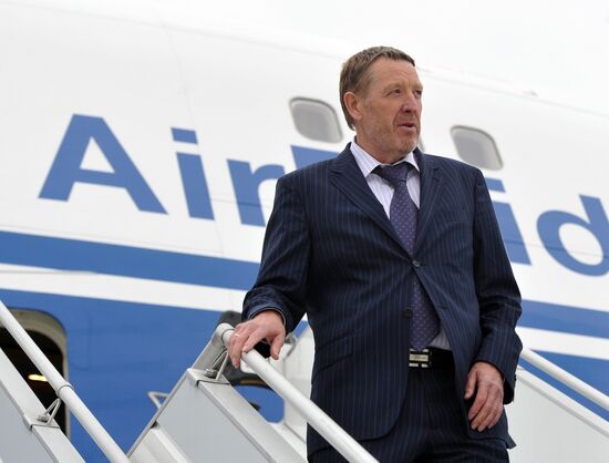 Presentation of aircraft companies Volga-Dnepr & AirBridgeCargo