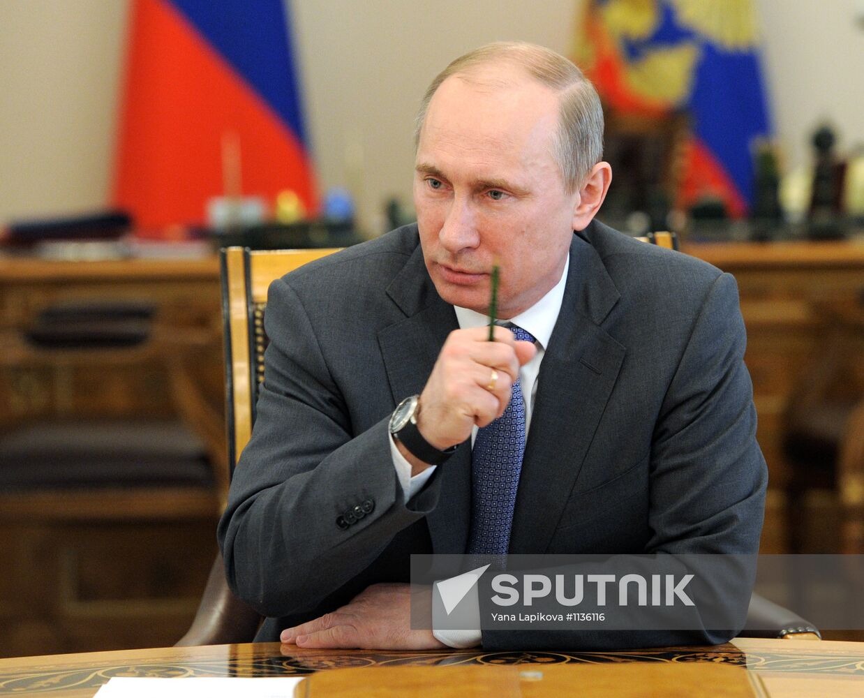 Vladimir Putin chairs meeting on state defense contract pricing