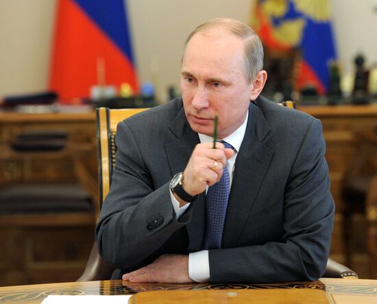 Vladimir Putin chairs meeting on state defense contract pricing