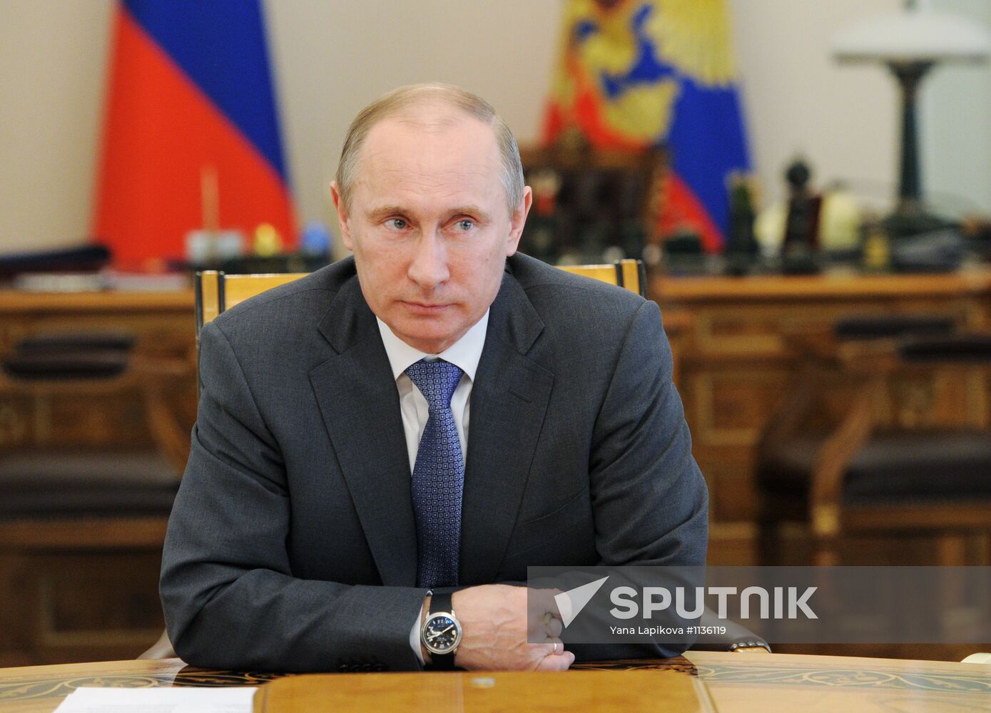 Vladimir Putin chairs meeting on state defense contract pricing