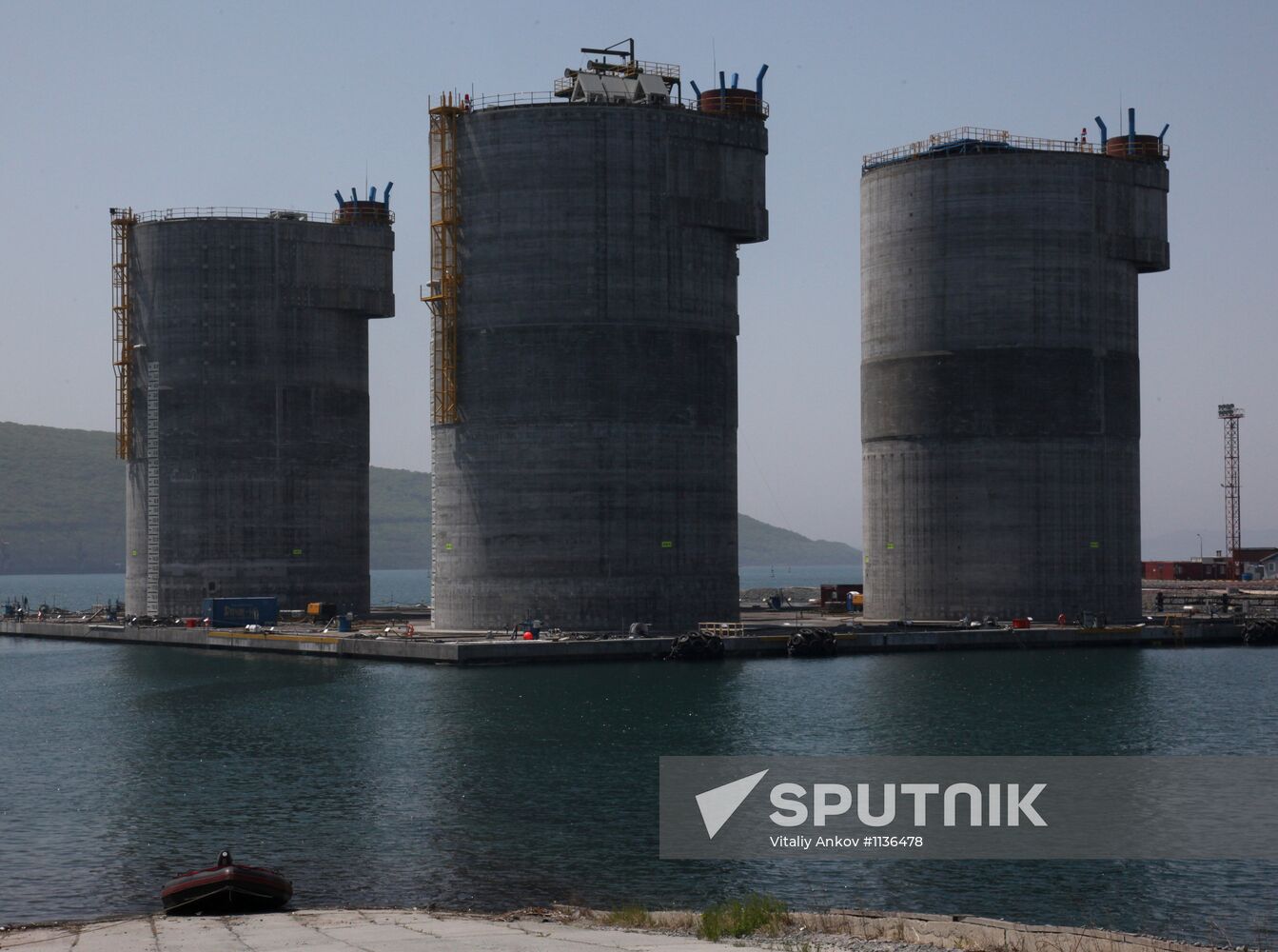 Construction of GBS for Berkut platform