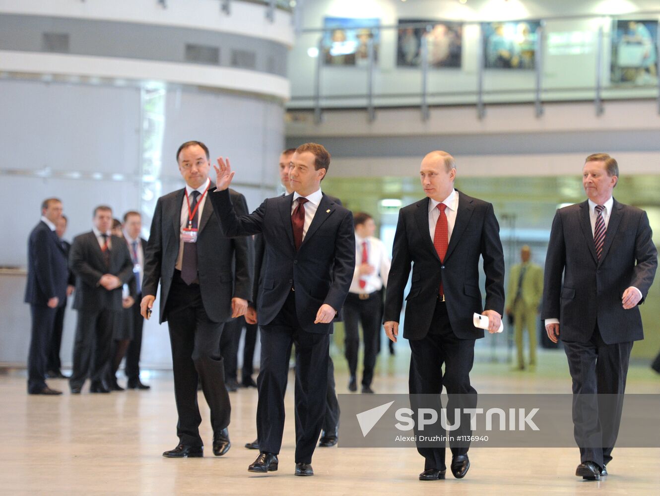 Putin, Medvedev at XIII Congress of United Russia Party